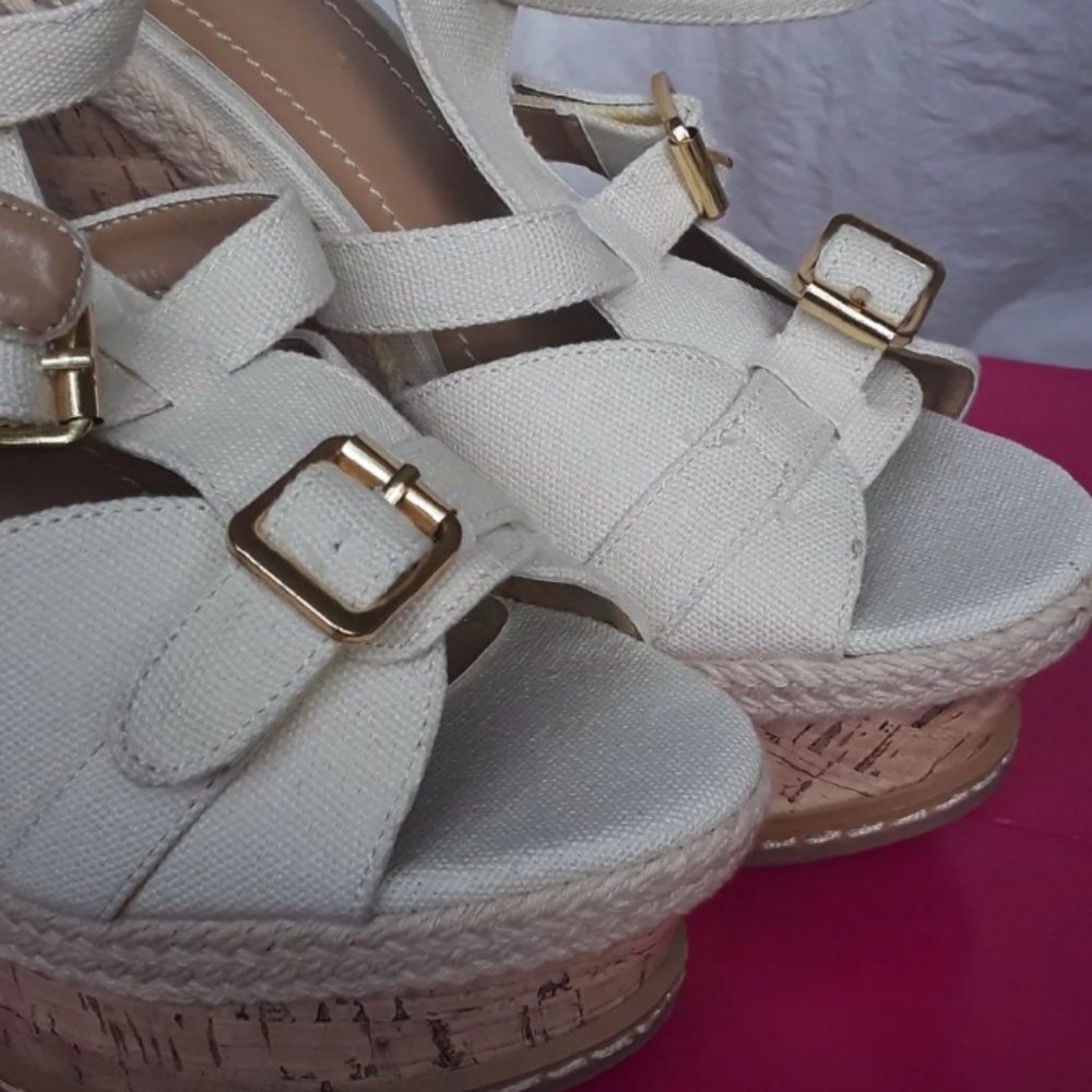 Wedges - Picture 5 of 6